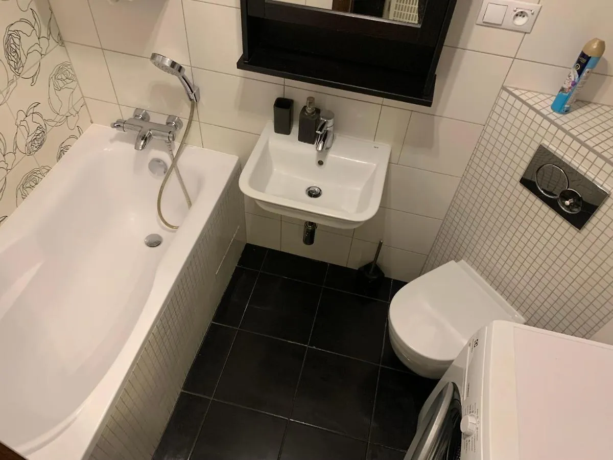 Przytulny Apartament 3City W Centrum Sopotu Z Balkonem By Noclegi Renters 0*, Sopot