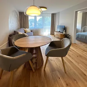 Trojmiejski Przystanek Apartament